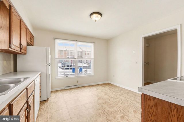 652 PARK RIDGE DR, Mechanicsburg, PA 17055