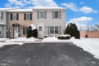652 PARK RIDGE DR, Mechanicsburg, PA 17055