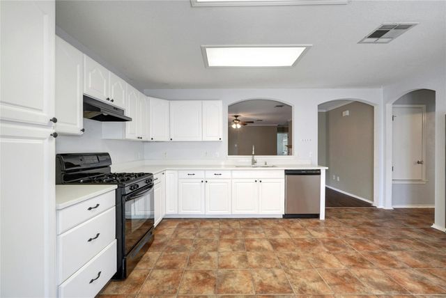 17127 Ardisia DR, Pflugerville, TX 78660