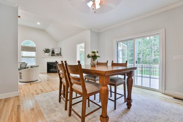 3 Wadsworth Drive, Brookline, NH 03033