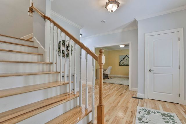 3 Wadsworth Drive, Brookline, NH 03033