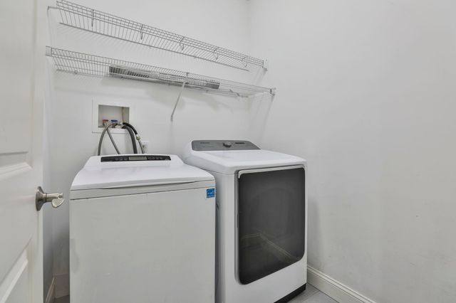 3 Wadsworth Drive, Brookline, NH 03033