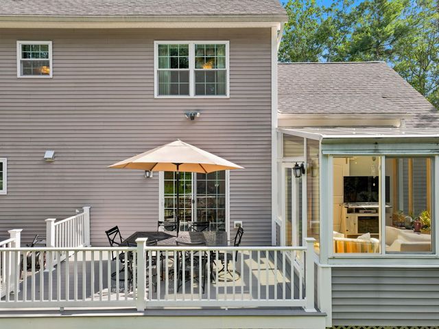 3 Wadsworth Drive, Brookline, NH 03033