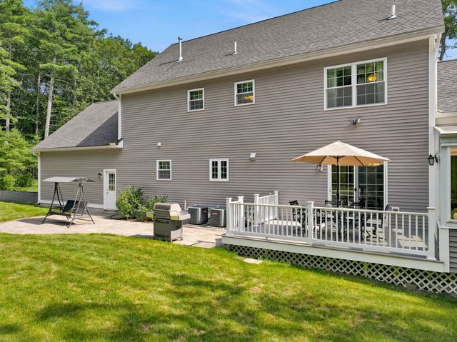 3 Wadsworth Drive, Brookline, NH 03033