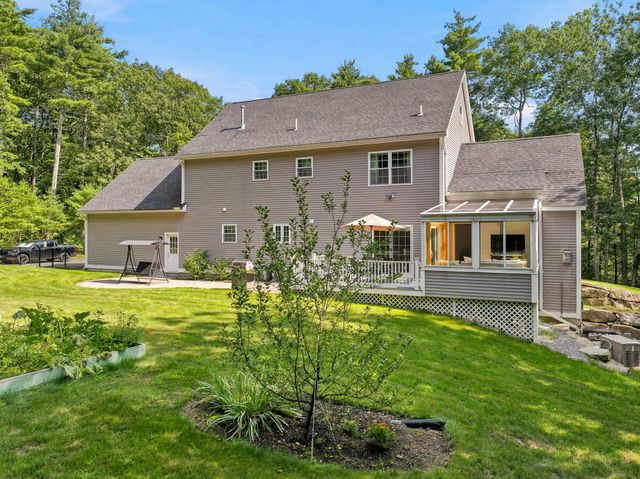 3 Wadsworth Drive, Brookline, NH 03033