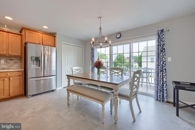 2201 HAMPSHIRE AVE, Lancaster, PA 17601