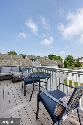 2201 HAMPSHIRE AVE, Lancaster, PA 17601