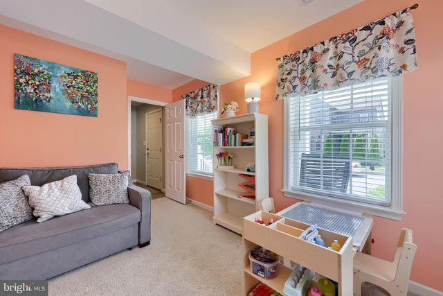 2201 HAMPSHIRE AVE, Lancaster, PA 17601