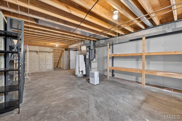 22 Burlington Court, St Charles, MO 63304