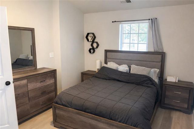 112 Ivygreen Chase, Canton, GA 30114