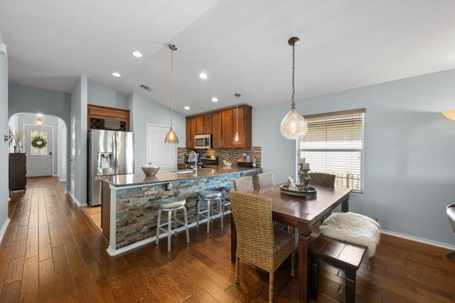 7309 Lookout Bluff TER D5, Austin, TX 78735