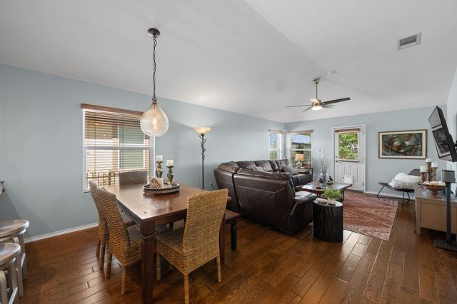 7309 Lookout Bluff TER D5, Austin, TX 78735