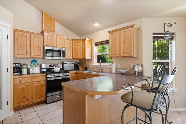 442 Pioneer Path, Twin Falls, ID 83301
