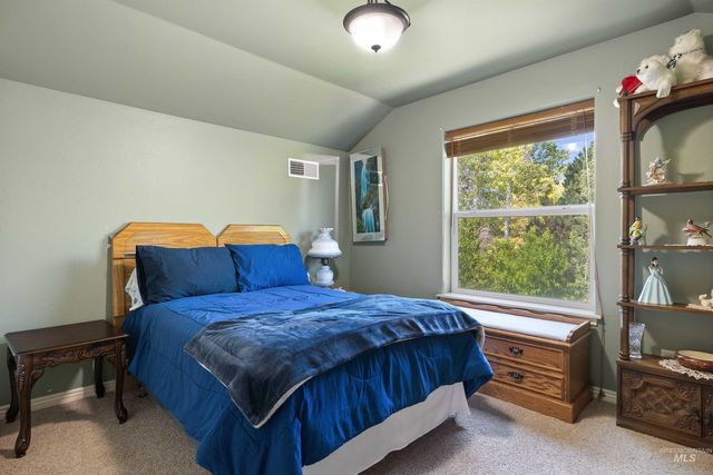 442 Pioneer Path, Twin Falls, ID 83301