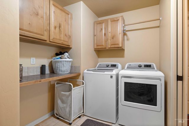 442 Pioneer Path, Twin Falls, ID 83301