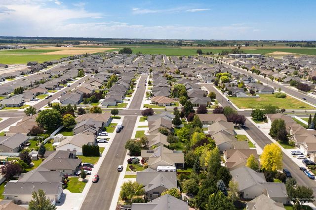 442 Pioneer Path, Twin Falls, ID 83301