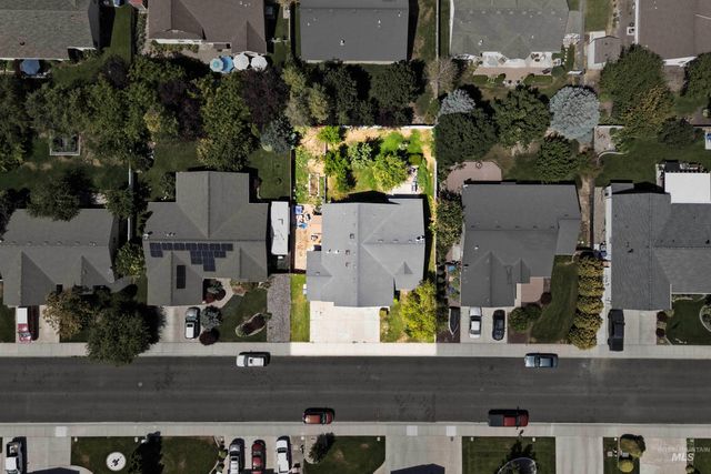442 Pioneer Path, Twin Falls, ID 83301