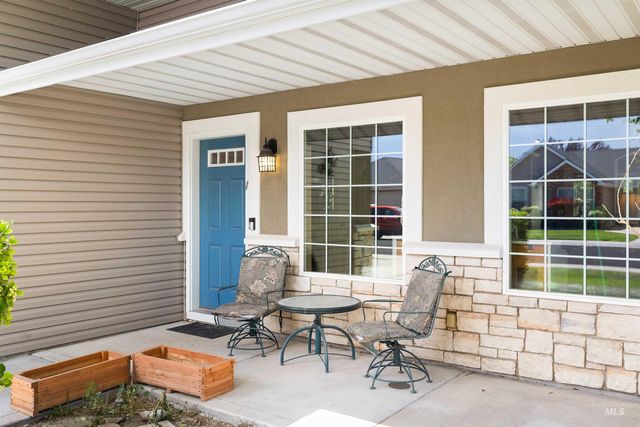 442 Pioneer Path, Twin Falls, ID 83301