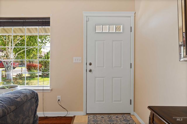 442 Pioneer Path, Twin Falls, ID 83301