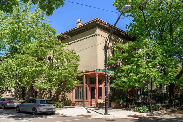 1900 N Fremont Street, Chicago, IL 60614