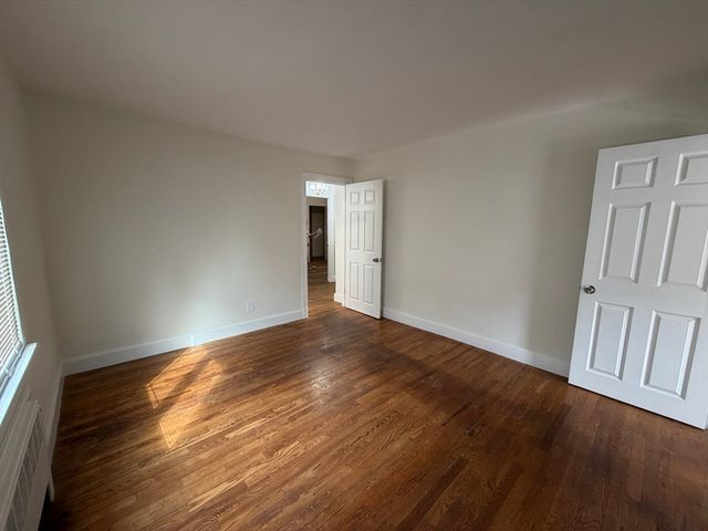 28 Sparrow Street 28, Boston, MA 02132