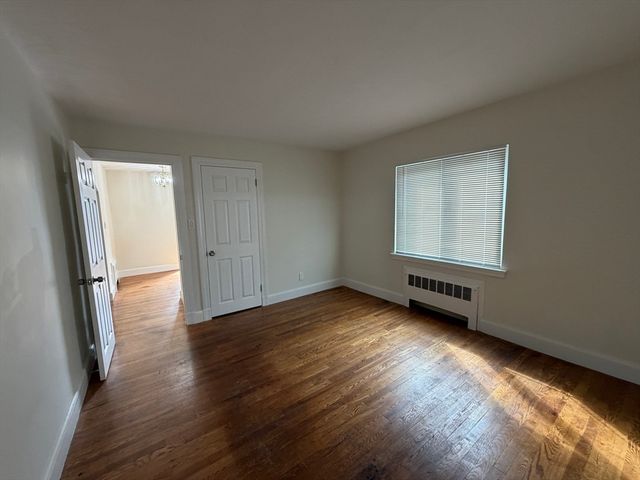 28 Sparrow Street 28, Boston, MA 02132
