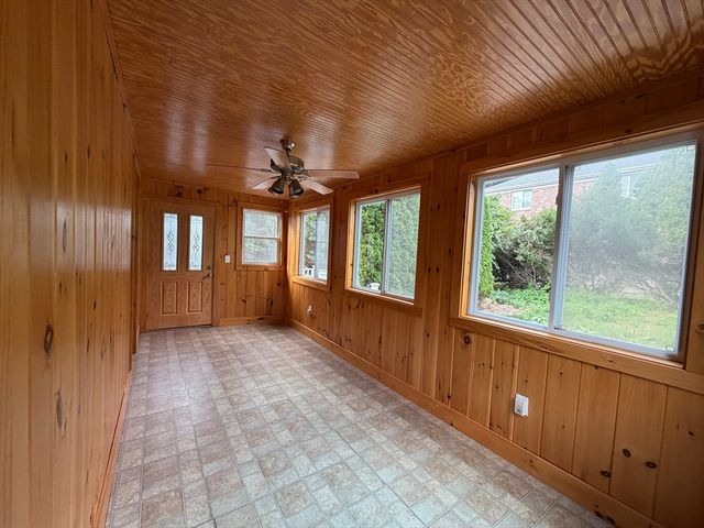 28 Sparrow Street 28, Boston, MA 02132