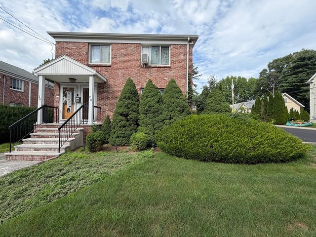 28 Sparrow Street 28, Boston, MA 02132
