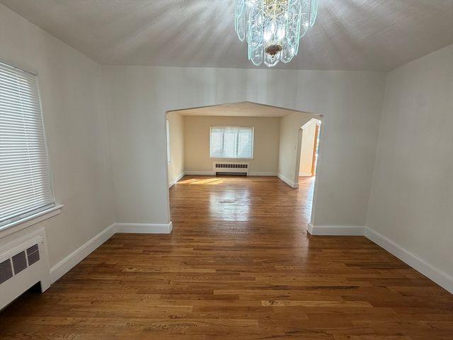 28 Sparrow Street 28, Boston, MA 02132