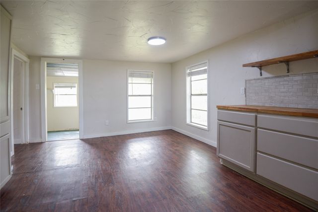 1002 Dodge Street, Stephenville, TX 76401