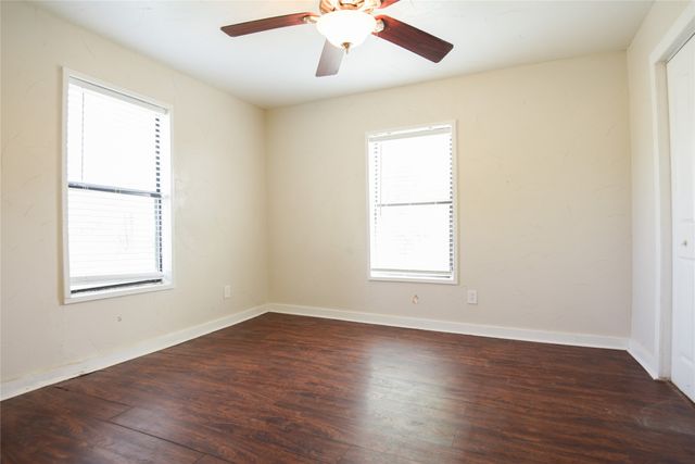 1002 Dodge Street, Stephenville, TX 76401