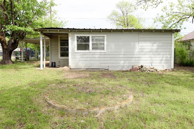 1002 Dodge Street, Stephenville, TX 76401