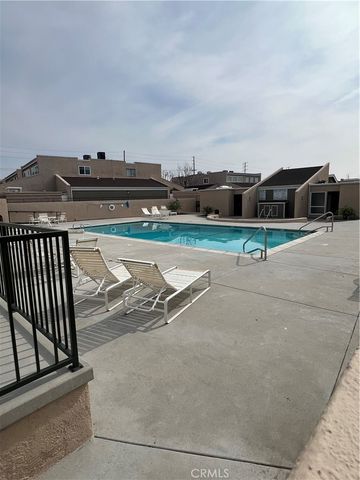 2900 Madison A28, Fullerton, CA 92831