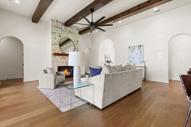 4000 Estancia Court, Weatherford, TX 76088