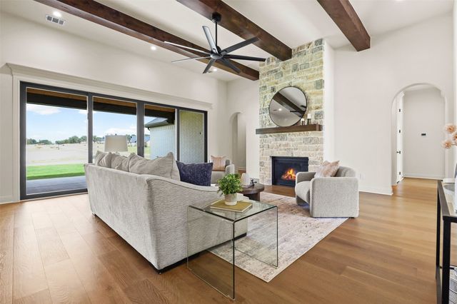 4000 Estancia Court, Weatherford, TX 76088