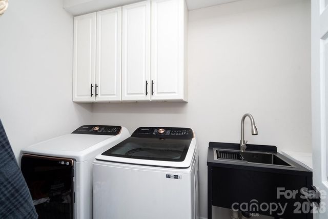 1617 Home Place, Matthews, NC 28105