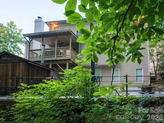 1617 Home Place, Matthews, NC 28105