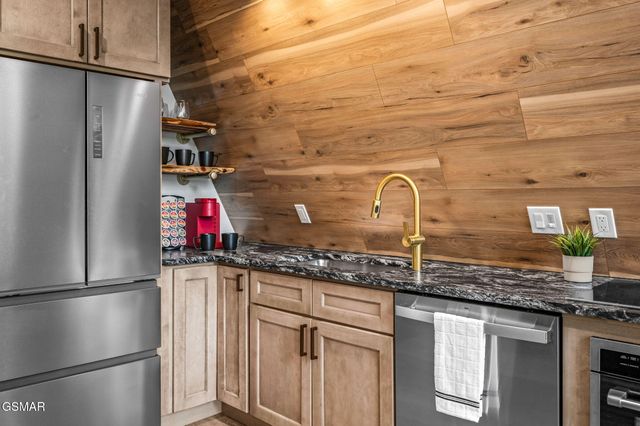 903 Jersey Drive, Sevierville, TN 37862