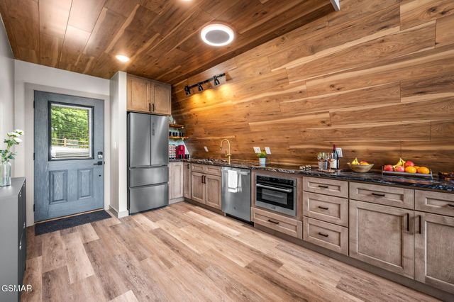 903 Jersey Drive, Sevierville, TN 37862