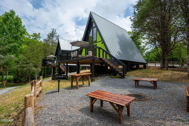 903 Jersey Drive, Sevierville, TN 37862