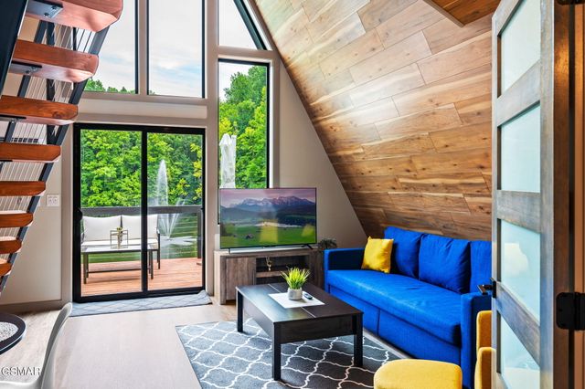 903 Jersey Drive, Sevierville, TN 37862