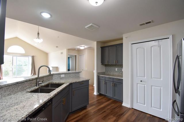 45478 Aragon Lane 52, Canton, MI 48187