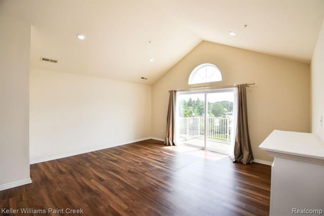 45478 Aragon Lane 52, Canton, MI 48187
