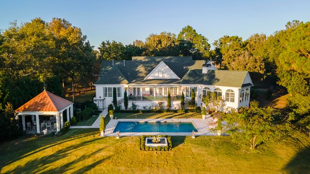 409 Chestnut Brown Court, Warrenville, SC 29851