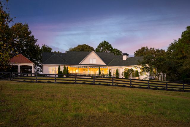 409 Chestnut Brown Court, Warrenville, SC 29851