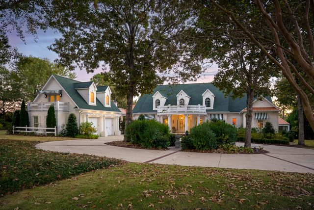 409 Chestnut Brown Court, Warrenville, SC 29851