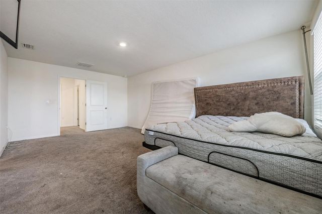 37214 ANGEL WINGS AVENUE, Zephyrhills, FL 33541