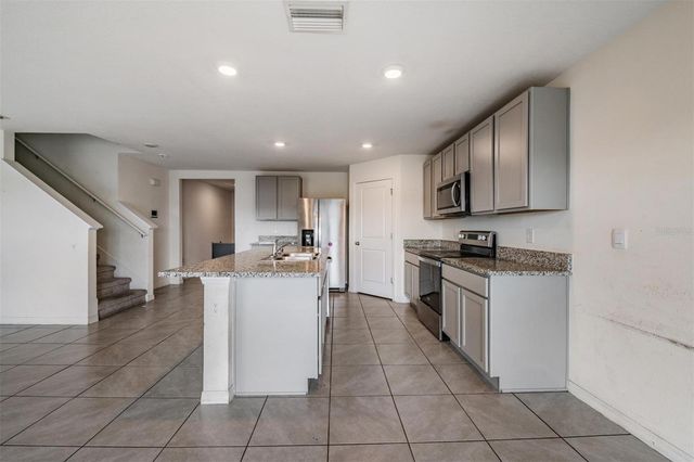 37214 ANGEL WINGS AVENUE, Zephyrhills, FL 33541