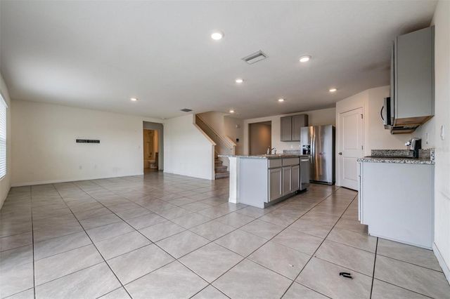 37214 ANGEL WINGS AVENUE, Zephyrhills, FL 33541