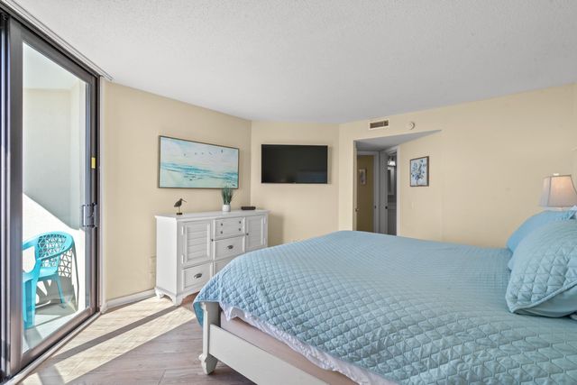 100 Ocean Creek Dr Apt F7, Myrtle Beach, SC 29572